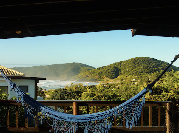 Os Airbnb’s mais incríveis da Praia do Rosa, SC