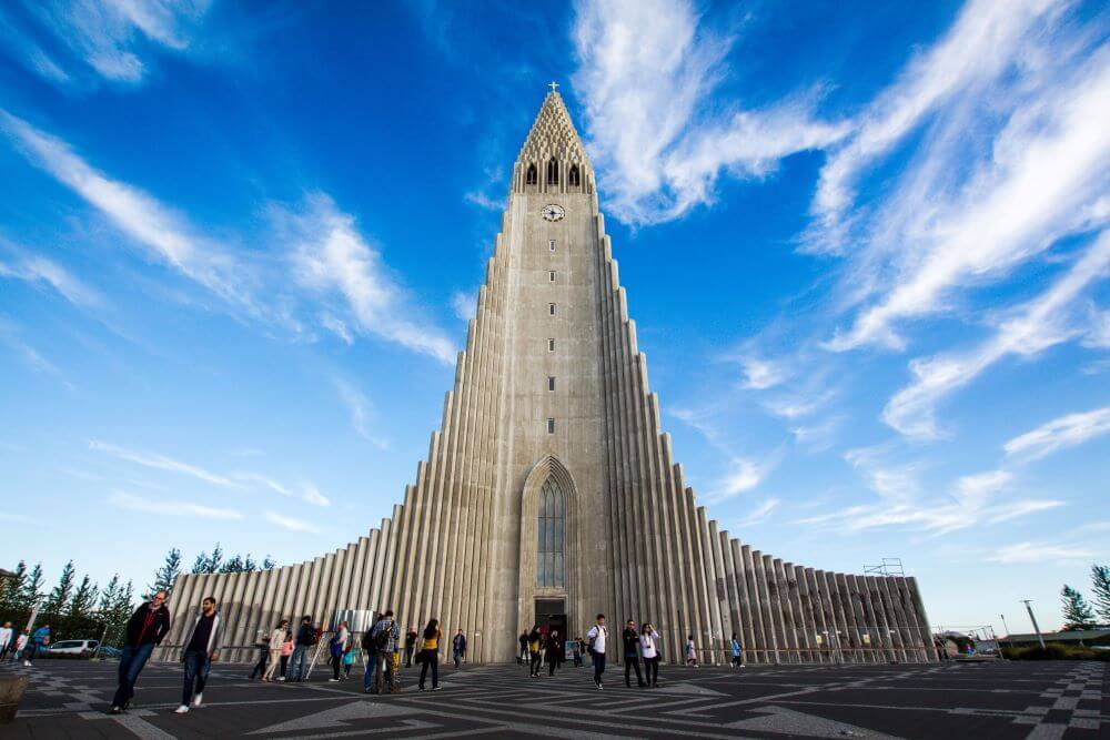 Chip Internacional Islândia - Qual funciona melhor no país? | Viva o Mundo