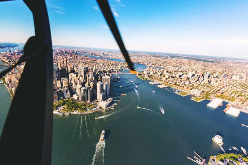 Passeio de helicóptero por Nova York | Viva o Mundo