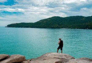 Passeios de Lancha por Paraty | Viva o Mundo