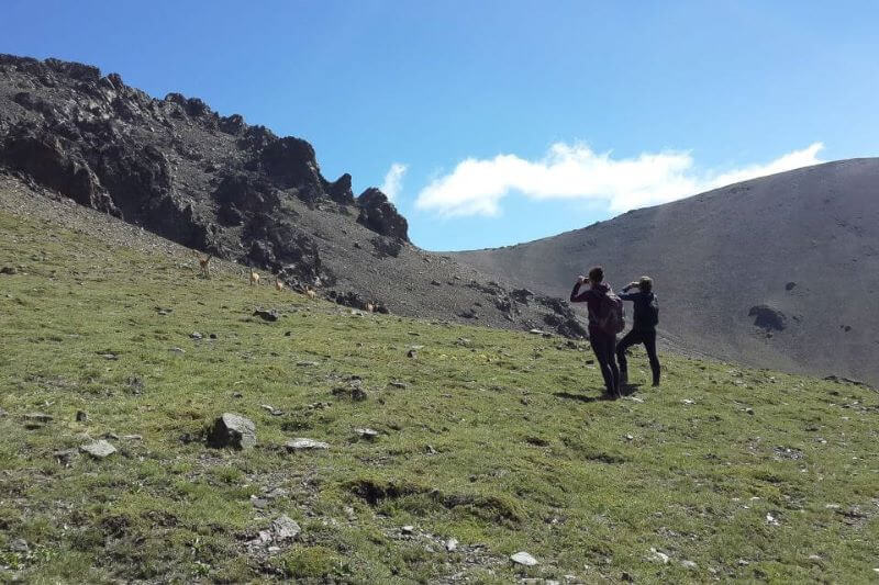 Caminhada de dia inteiro no Cordon del Plata Andes | Viva o Mundo