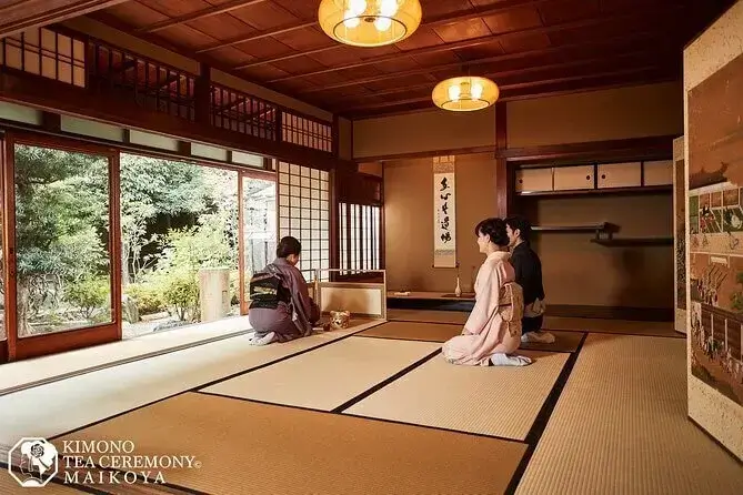 Cerimônia do chá tradicional vestindo um quimono | Viva o Mundo