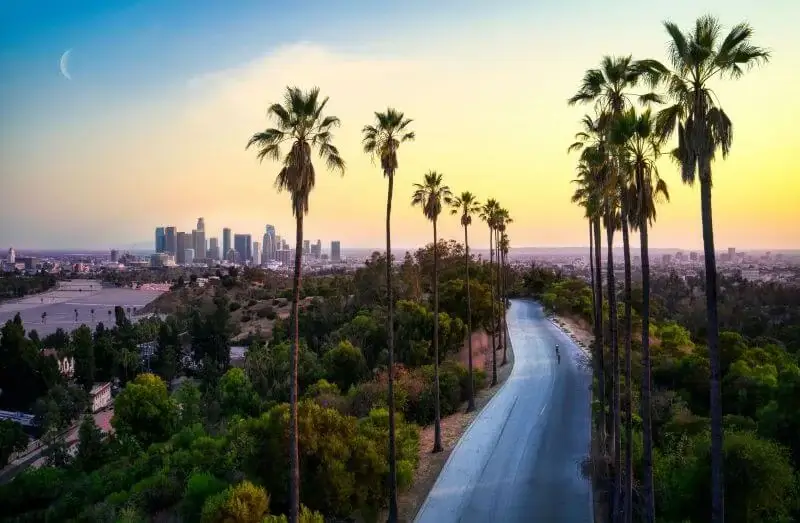 eSIM Los Angeles | Viva o Mundo