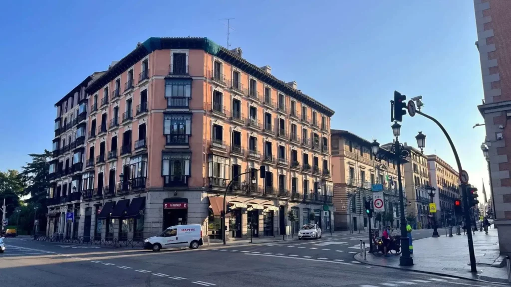 Como alugar carro em Madrid | Viva o Mundo