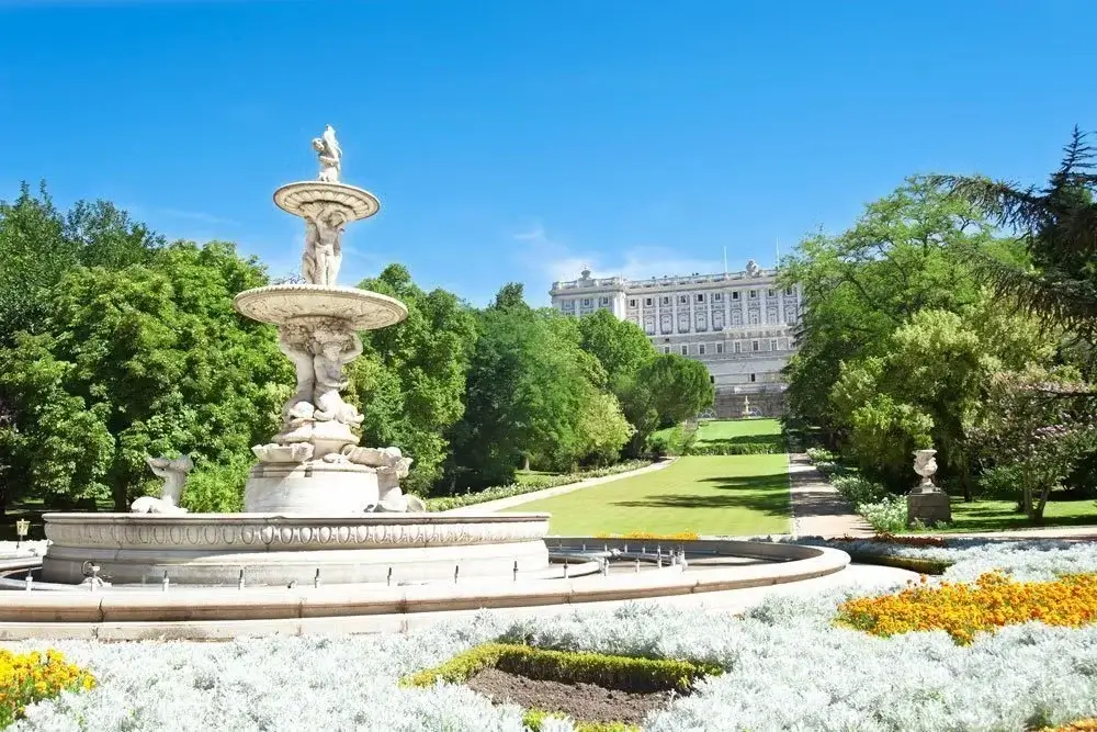 Visita guiada pelo Palácio Real | Viva o Mundo