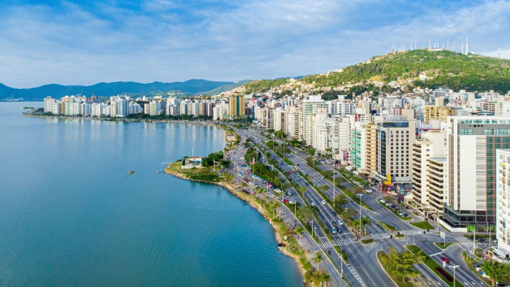 Aluguel de carro em Florianópolis – Melhores locadoras, documentação e dicas