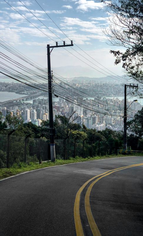 Aluguel de carro em Florianópolis – Melhores locadoras, documentação e dicas