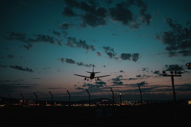 Medo de voar de avião: como controlar a aerofobia com técnicas que funcionam